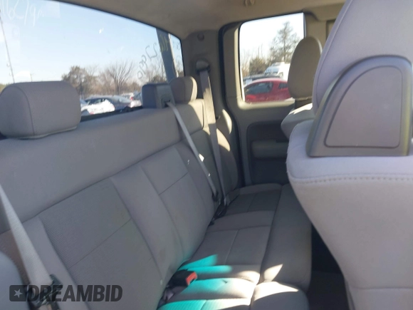 2005 Ford F-150 STX with VIN 1FTRX14W95NB07100, listed as a IAAI auction lot 41627990 with 381,000 mi miles. Bid and sale history available at carsss.com. Image 8.