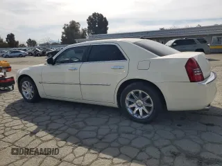 2005 Chrysler 300 with VIN 2C3AA63H25H144615, listed as a Copart auction lot 48435435 with 154,319 mi miles and Clean Title. Bid and sale history available at carsss.com. Image 2.