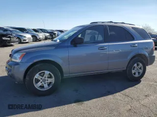 2005 Kia Sorento LX with VIN KNDJD733X55410306, listed as a Copart auction lot 45815005 with 104,153 mi miles and Salvage Title. Bid and sale history available at carsss.com. Image 1.