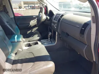 2006 Nissan Pathfinder SE with VIN 5N1AR18U66C614013, listed as a IAAI auction lot 42004323 with 139,868 mi miles. Bid and sale history available at carsss.com. Image 5.