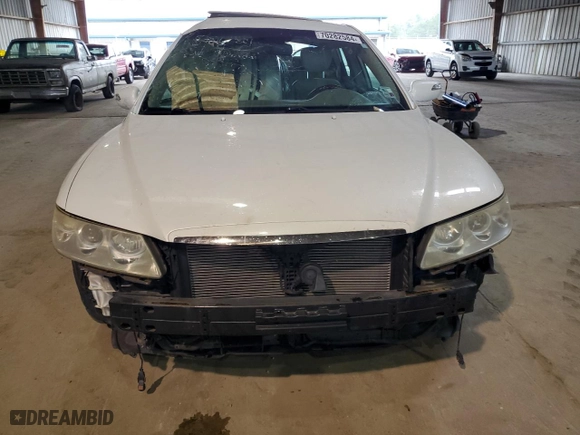 2007 Hyundai Azera SE with VIN KMHFC46F07A237060, listed as a Copart auction lot 70282584 with 135,663 mi miles and Salvage Title. Bid and sale history available at carsss.com. Image 5.