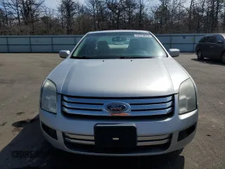 2009 Ford Fusion SE with VIN 3FAHP07149R187758, listed as a Copart auction lot 53379075 with 99,799 mi miles and Clean Title. Bid and sale history available at carsss.com. Image 5.