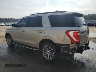 2018 Ford Expedition XLT with VIN 1FMJU1HTXJEA09642, listed as a Copart auction lot 41761875 with 77,433 mi miles and Salvage Title. Bid and sale history available at carsss.com. Image 2.