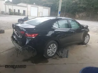 2021 Nissan Sentra S z VIN 3N1AB8BVXMY227572, wystawiony jako Copart lot #61087655 z przebiegiem 71 206 mil mil oraz Czysty tytuł • Clean title. Historia ofert i sprzedaży dostępna na DreamBid. Obrazek 3.