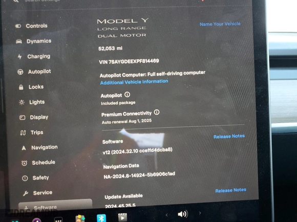 2023 Tesla Model Y Long Range with VIN 7SAYGDEEXPF814469, listed as a Copart auction lot 45982675 with 52,053 mi miles and Salvage Title. Bid and sale history available at carsss.com. Image 9.