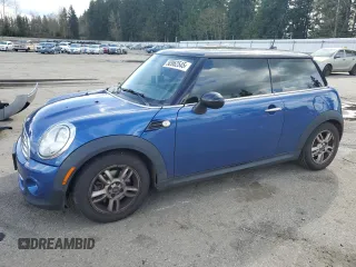 2013 MINI Cooper Hardtop with VIN WMWSU3C55DT548177, listed as a Copart auction lot 50962545 with 128,124 mi miles and Salvage Title. Bid and sale history available at carsss.com. Image 1.