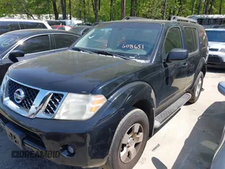 2009 Nissan Pathfinder S with VIN 5N1AR18B49C608651, listed as a IAAI auction lot 42015628 with 215,531 mi miles. Bid and sale history available at carsss.com. Image 2.