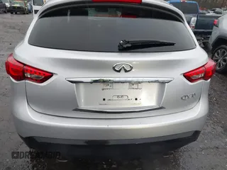 2016 Infiniti QX70 with VIN JN8CS1MU1GM671887, listed as a IAAI auction lot 41741481 with 88,547 mi miles and . Bid and sale history available at DreamBid. Image 17.