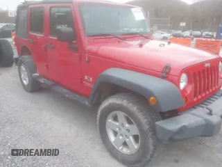 2008 Jeep Wrangler Unlimited X with VIN 1J8GA39128L562347, listed as a IAAI auction lot 41912669 with 106,040 mi miles. Bid and sale history available at carsss.com. Image 1.