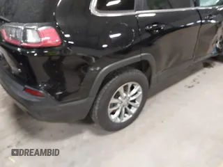 2019 Jeep Cherokee Latitude Plus with VIN 1C4PJMLB7KD193212, listed as a IAAI auction lot 41140326 with 75,360 mi miles. Bid and sale history available at carsss.com. Image 4.