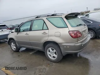 2000 Lexus RX 300 with VIN JT6HF10U7Y0113215, listed as a Copart auction lot 85126554 with 225,652 mi miles and Salvage Title. Bid and sale history available at carsss.com. Image 2.
