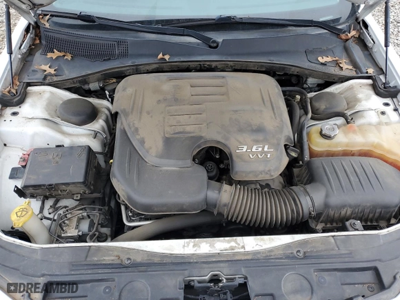 2015 Chrysler 300 Limited with VIN 2C3CCAAG2FH828923, listed as a Copart auction lot 43559565 with 153,507 mi miles and Salvage Title. Bid and sale history available at carsss.com. Image 11.