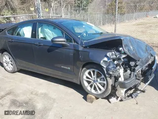 2019 Ford Fusion Hybrid SE with VIN 3FA6P0LU1KR235021, listed as a IAAI auction lot 41660786 with 93,331 mi miles. Bid and sale history available at carsss.com. Image 1.