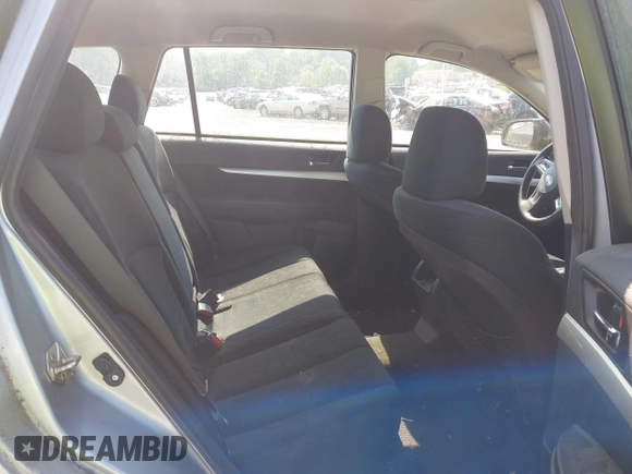 2013 Subaru Outback 2.5i z VIN 4S4BRCAC1D1220946, wystawiony jako IAAI lot #42697598 z przebiegiem 116 027 mil mil oraz . Historia ofert i sprzedaży dostępna na DreamBid. Obrazek 8.