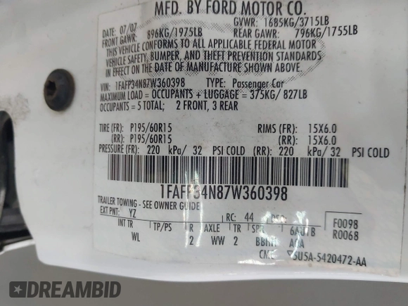 2007 Ford Focus S z VIN 1FAFP34N87W360398, wystawiony jako IAAI lot #42395300 z przebiegiem 96 220 mil mil oraz . Historia ofert i sprzedaży dostępna na DreamBid. Obrazek 9.