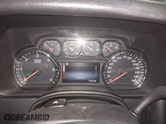 2015 GMC Yukon XL SLT with VIN 1GKS2HKC9FR175011, listed as a IAAI auction lot 41510519 with 194,136 mi miles. Bid and sale history available at carsss.com. Image 7.