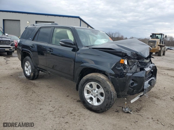 2024 Toyota 4Runner SR5 Premium with VIN JTENU5JR5R6221832, listed as a Copart auction lot 49089625 with 22,929 mi miles and Salvage Title. Bid and sale history available at carsss.com. Image 4.