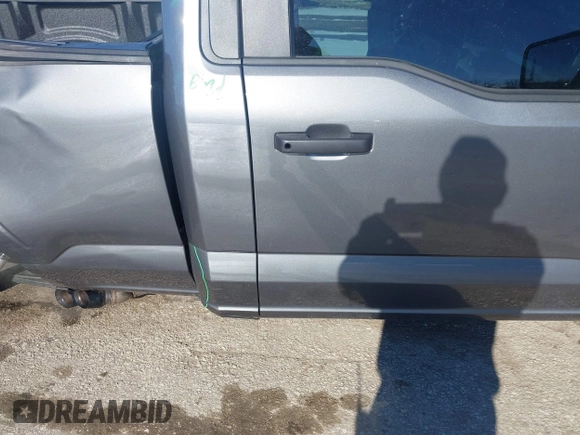 2022 Ford F-150 XL with VIN 1FTMF1E58NKE13712, listed as a IAAI auction lot 41360118 with 26,097 mi miles and . Bid and sale history available at DreamBid. Image 20.