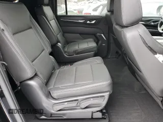2022 GMC Yukon XL Denali with VIN 1GKS2JKL9NR173720, listed as a Copart auction lot 44750685 with 41,573 mi miles and Clean Title. Bid and sale history available at carsss.com. Image 11.