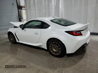 2024 Toyota GR86 Premium with VIN JF1ZNBE13R9756474, listed as a Copart auction lot 45003135 with 6,151 mi miles and Salvage Title. Bid and sale history available at carsss.com. Image 2.