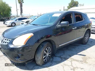 2013 Nissan Rogue S with VIN JN8AS5MT7DW517593, listed as a IAAI auction lot 41966300 with 192,238 mi miles. Bid and sale history available at carsss.com. Image 2.