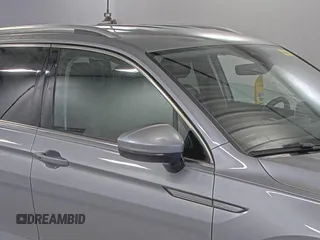2024 Volkswagen Tiguan SE with VIN 3VV3B7AX9RM084536, listed as a IAAI auction lot 42708274 with 33,250 mi miles and . Bid and sale history available at DreamBid. Image 31.