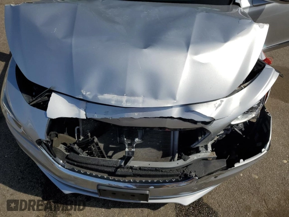 2017 Buick LaCrosse Essence with VIN 1G4ZP5SS6HU130900, listed as a Copart auction lot 48524735 with 39,506 mi miles and Salvage Title. Bid and sale history available at carsss.com. Image 11.