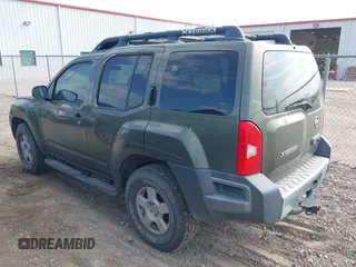 2005 Nissan Xterra S z VIN 5N1AN08W55C637420, wystawiony jako IAAI lot #42290949 z przebiegiem 252 493 mil mil oraz . Historia ofert i sprzedaży dostępna na DreamBid. Obrazek 3.