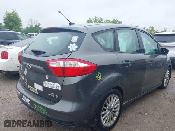 2013 Ford C-Max SE с VIN 1FADP5AU5DL500600, выставлен на аукционе IAAI как лот 42311504 с пробегом 165 919 миль миль и . История ставок и продаж доступна на DreamBid. Изображение 4.