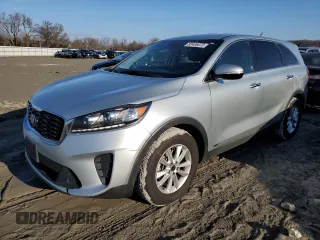 2019 Kia Sorento S V6 with VIN 5XYPGDA54KG454261, listed as a Copart auction lot 82465473 with 142,366 mi miles and Salvage Title. Bid and sale history available at carsss.com. Image 1.
