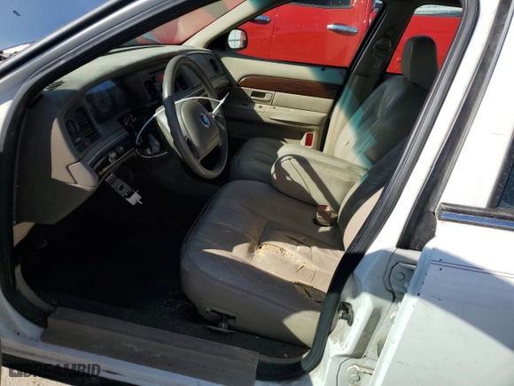 2004 Mercury Grand Marquis GS with VIN 2MEFM74W74X601756, listed as a Copart auction lot 49792695 with 118,291 mi miles and Salvage Title. Bid and sale history available at carsss.com. Image 7.