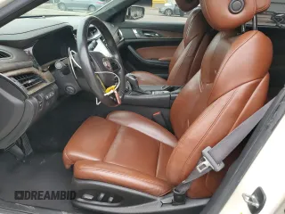 2014 Cadillac CTS Vsport Premium RWD z VIN 1G6AV5S80E0173873, wystawiony jako Copart lot #49964255 z przebiegiem 122 615 mil mil oraz Szkody całkowita. Historia ofert i sprzedaży dostępna na DreamBid. Obrazek 7.