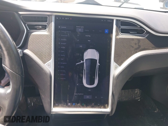 2018 Tesla Model S 75D z VIN 5YJSA1E25JF245269, wystawiony jako IAAI lot #42335263 z przebiegiem 56 086 mil mil oraz . Historia ofert i sprzedaży dostępna na DreamBid. Obrazek 18.