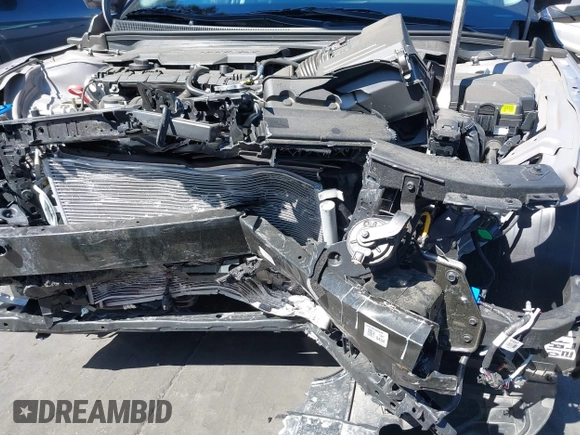 2024 Hyundai Elantra Limited with VIN KMHLP4DG9RU690159, listed as a IAAI auction lot 41829861 with 4,276 mi miles and . Bid and sale history available at DreamBid. Image 6.