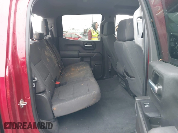 2020 Chevrolet Silverado 1500 LT z VIN 3GCUYDET2LG211169, wystawiony jako IAAI lot #41145684 z przebiegiem 81 606 mil mil oraz . Historia ofert i sprzedaży dostępna na DreamBid. Obrazek 8.