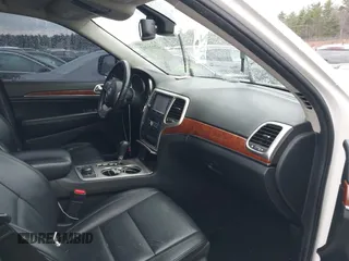 2011 Jeep Grand Cherokee Limited z VIN 1J4RR5GT7BC527409, wystawiony jako IAAI lot #42031392 z przebiegiem 195 186 mil mil oraz . Historia ofert i sprzedaży dostępna na DreamBid. Obrazek 5.