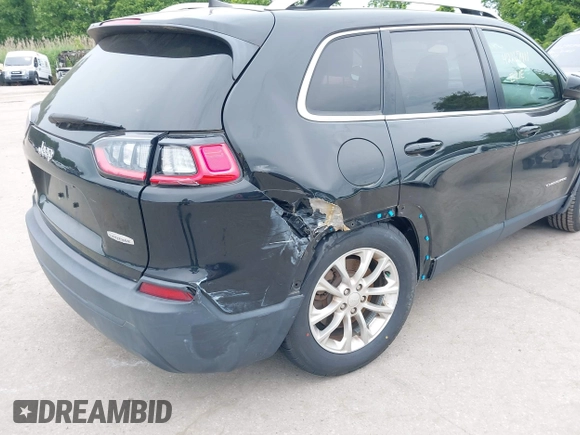 2019 Jeep Cherokee Latitude z VIN 1C4PJMCB9KD140835, wystawiony jako IAAI lot #42267411 z przebiegiem 37 743 mil mil oraz . Historia ofert i sprzedaży dostępna na DreamBid. Obrazek 6.