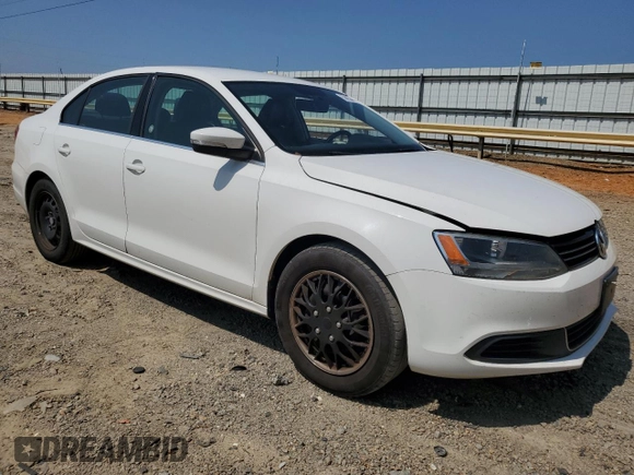 2013 Volkswagen Jetta SE with VIN 3VWDP7AJ9DM418635, listed as a Copart auction lot 59854495 with 169,960 mi miles and Salvage title. Bid and sale history available at DreamBid. Image 4.