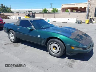 1992 Chevrolet Corvette with VIN 1G1YY33P8N5109086, listed as a IAAI auction lot 42549795 with Not provided miles and . Bid and sale history available at DreamBid. Image 1.