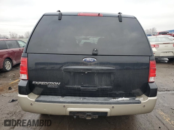 2006 Ford Expedition Eddie Bauer with VIN 1FMFU18586LA40575, listed as a Copart auction lot 85421094 with 194,298 mi miles and Clean Title. Bid and sale history available at carsss.com. Image 6.