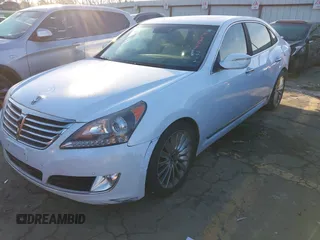 2014 Hyundai Equus Signature with VIN KMHGH4JH2EU083333, listed as a IAAI auction lot 41456178 with 111,929 mi miles and . Bid and sale history available at DreamBid. Image 18.