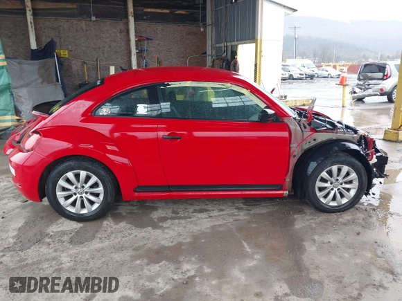 2017 Volkswagen Beetle Fleet with VIN 3VWF17AT6HM614856, listed as a IAAI auction lot 41942634 with 61,872 mi miles and . Bid and sale history available at DreamBid. Image 14.