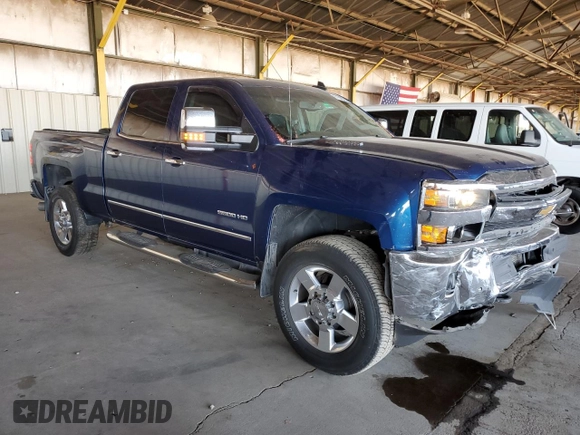 2016 Chevrolet Silverado 3500HD LTZ z VIN 1GC4K0C87GF258682, wystawiony jako Copart lot #57608235 z przebiegiem 213 684 mil mil oraz Szkoda całkowita • Salvage title. Historia ofert i sprzedaży dostępna na DreamBid. Obrazek 4.