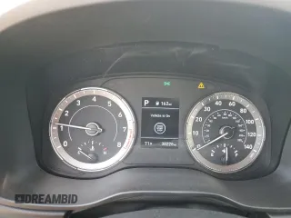 2022 Hyundai Venue SEL z VIN KMHRC8A3XNU177687, wystawiony jako Copart lot #55442895 z przebiegiem 38 228 mil mil oraz Szkoda całkowita • Salvage title. Historia ofert i sprzedaży dostępna na DreamBid. Obrazek 9.