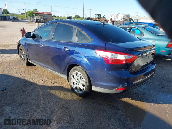 2012 Ford Focus SE with VIN 1FAHP3F28CL126091, listed as a IAAI auction lot 42053457 with 197,393 mi miles. Bid and sale history available at carsss.com. Image 3.