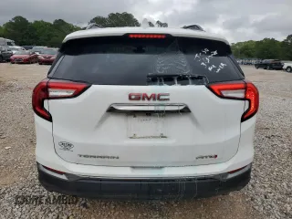 2023 GMC Terrain AT4 z VIN 3GKALYEG9PL230220, wystawiony jako Copart lot #51792825 z przebiegiem 27 957 mil mil oraz Szkoda całkowita • Salvage title. Historia ofert i sprzedaży dostępna na DreamBid. Obrazek 6.