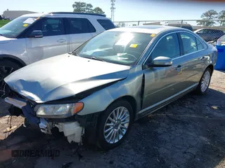 2007 Volvo S80 I6 with VIN YV1AS982371045182, listed as a IAAI auction lot 41662764 with 149,071 mi miles. Bid and sale history available at carsss.com. Image 17.