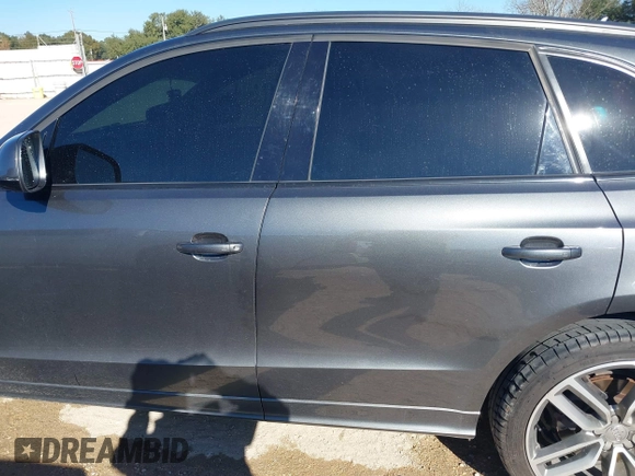 2015 Audi SQ5 Premium Plus with VIN WA1CGAFP8FA111069, listed as a IAAI auction lot 41155312 with 148,888 mi miles and . Bid and sale history available at DreamBid. Image 15.