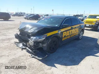 2017 Ford Police Interceptor Sedan with VIN 1FAHP2L86HG145905, listed as a IAAI auction lot 41725867 with 168,671 mi miles. Bid and sale history available at carsss.com. Image 2.