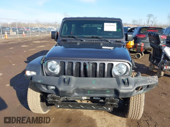2018 Jeep Wrangler Unlimited Sport S with VIN 1C4HJXDN0JW255003, listed as a IAAI auction lot 41528394 with 55,660 mi miles and . Bid and sale history available at DreamBid. Image 13.